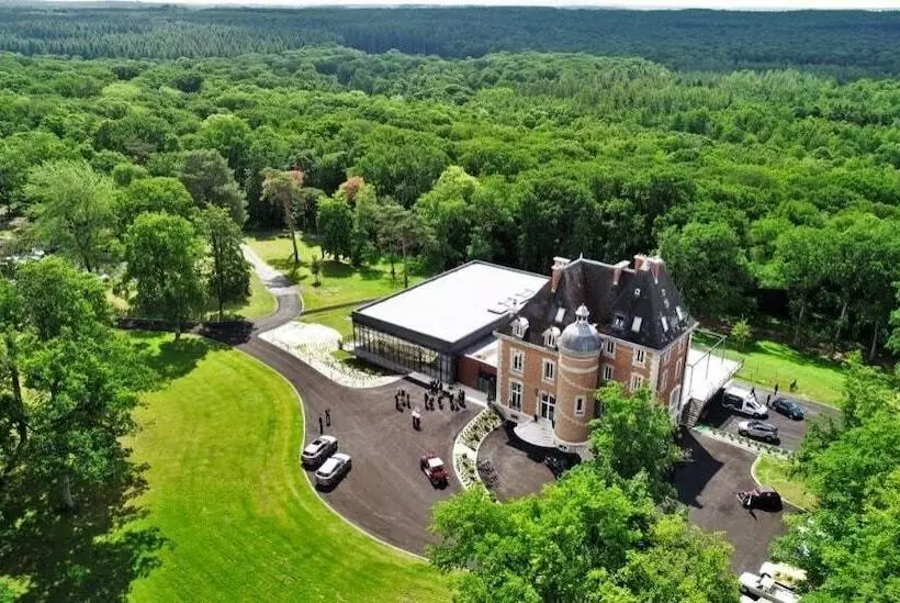 ホテル Manoir De Montigny