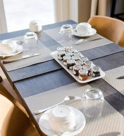 ホテル Manoir De Montigny