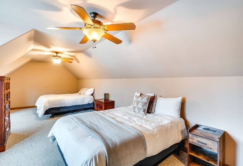 Lakefront Waterford Home W/ Game Room & Grills!