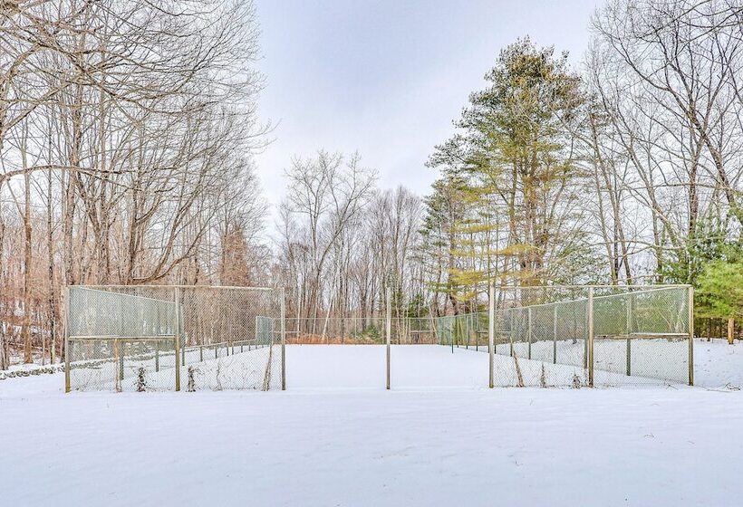 Litchfield County Historic Estate: 10 Acres + Pool