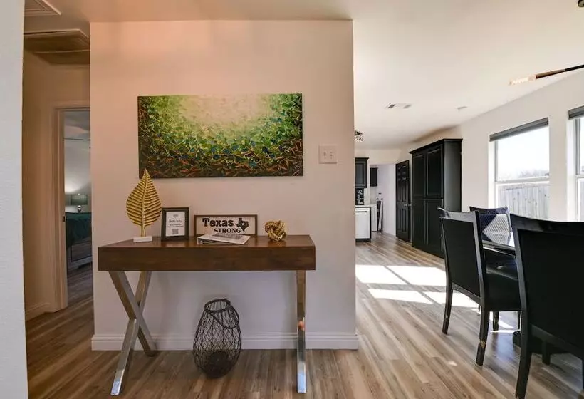 Little Elm Diamond   Steps To Lewisville Lake!