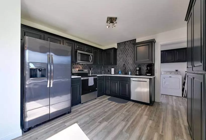 Little Elm Diamond   Steps To Lewisville Lake!