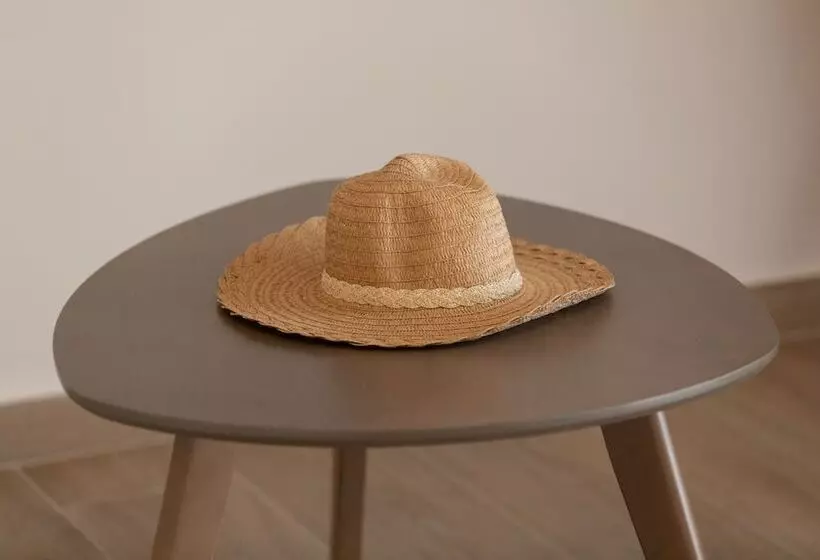 Michelangelo Suites And Apartments