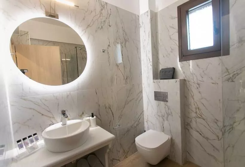 Michelangelo Suites And Apartments