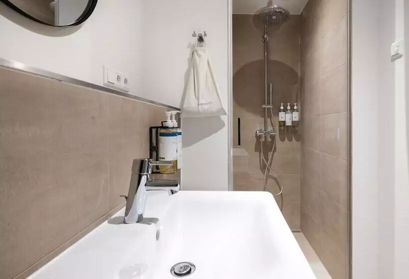 Numa I Leo Apartments