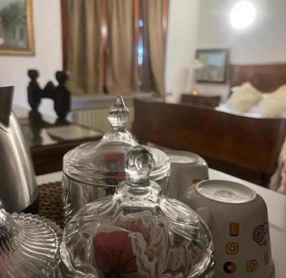 پانسیون Enzo’s House