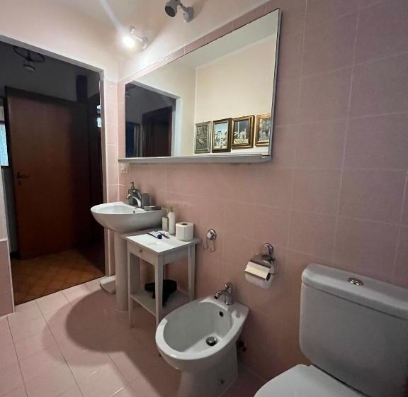 پانسیون Enzo’s House