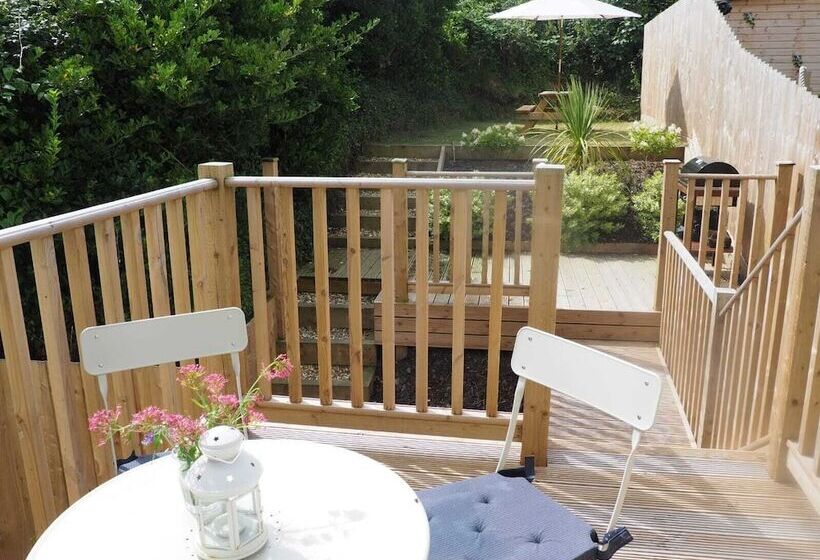 Residenz Appledore Home With Panoramic Estuary View