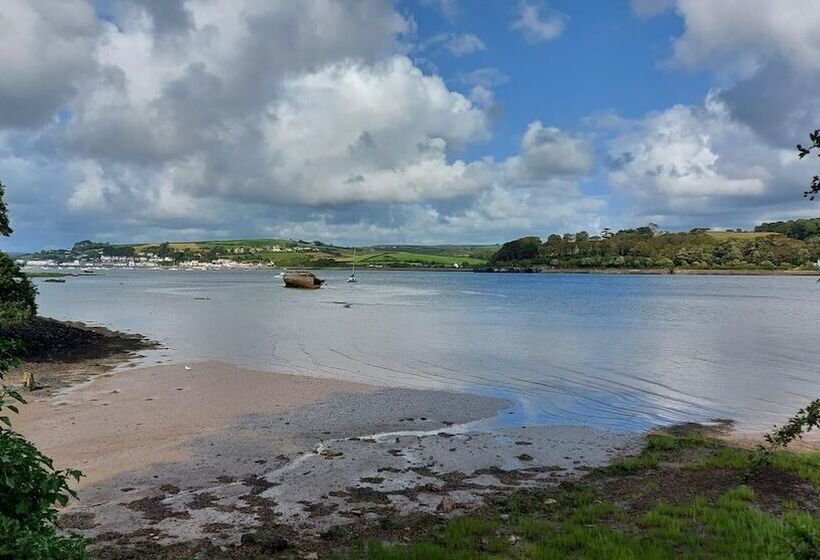 Residenz Appledore Home With Panoramic Estuary View