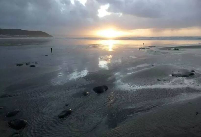Residenssi Appledore Home With Panoramic Estuary View