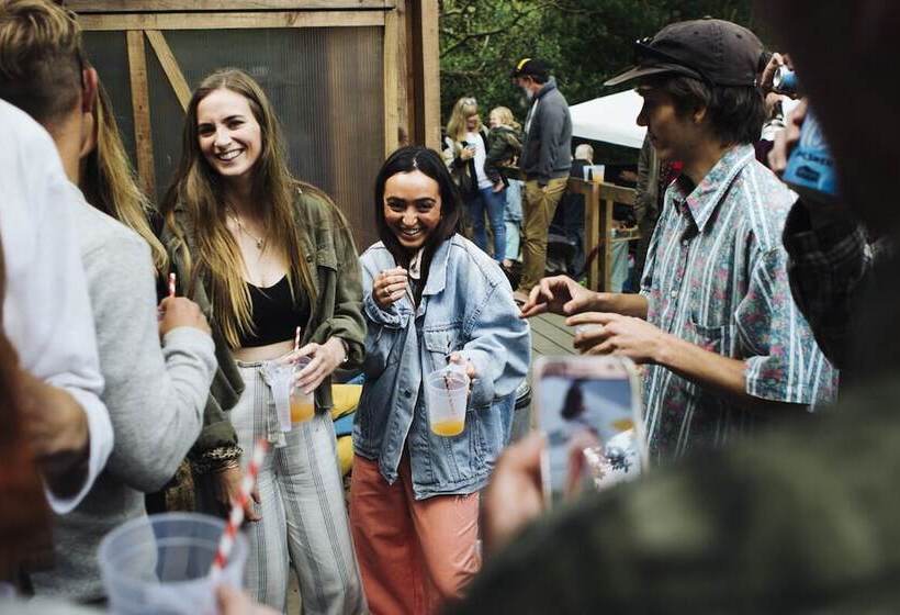 Stunning Cornish Tipi With Sea Views