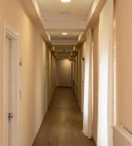 The Sun Hotel Boutique Napoli