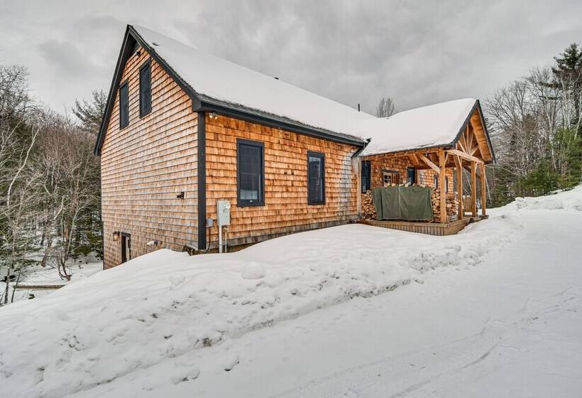 Maine Home W/ Hot Tub & Snowmobile Trail Access!