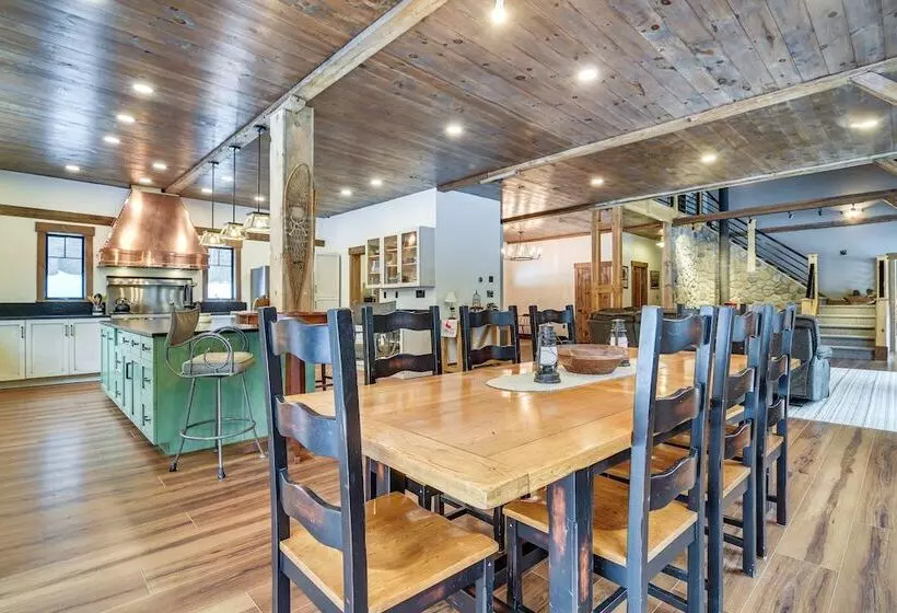 Maine Home W/ Hot Tub & Snowmobile Trail Access!