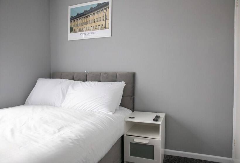 اقامتگاه Cosy Modern And Contemporary Home Close To Centre