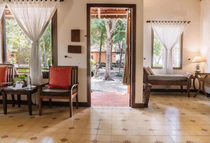 Ho Tram Beach Boutique Resort & Spa