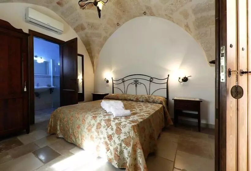 هتل Agriturismo Masseria De Michele