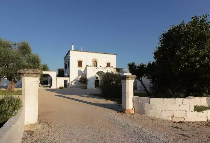 هتل Agriturismo Masseria De Michele