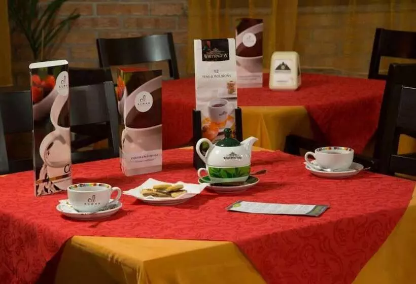Hotelli Albergo Della Posta