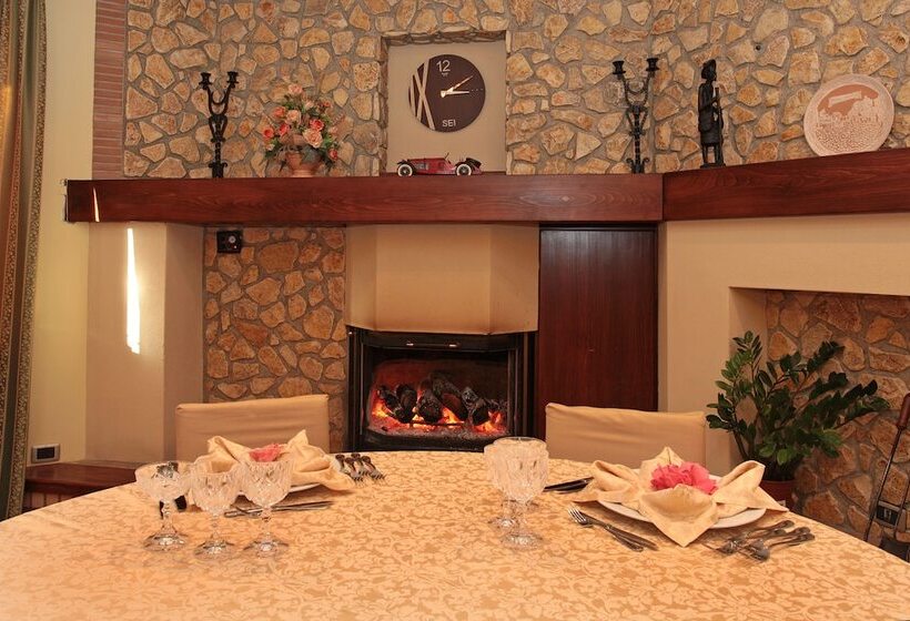 בית מלון כפרי Albergo Della Posta