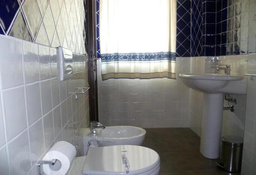 酒店 Albergo Residenziale La Corte