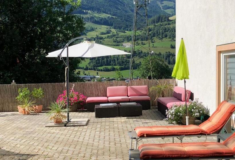 בית מלון כפרי Casa Montana