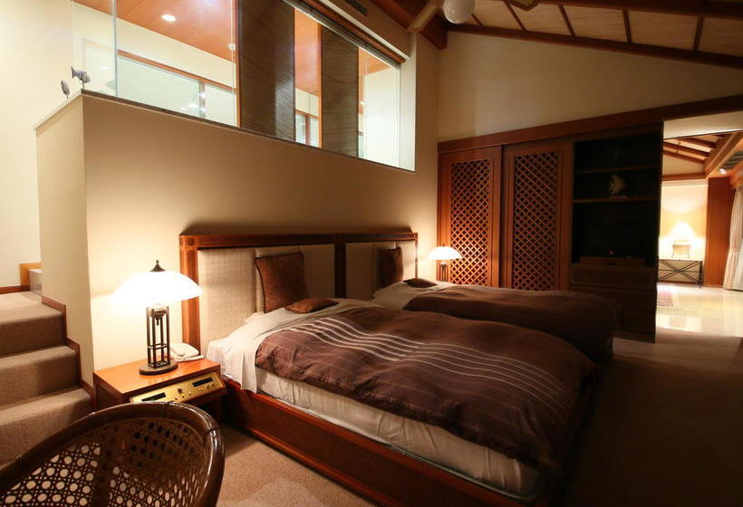 فندق Nishiizu Crystal View