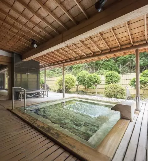 ホテル Nishiizu Crystal View