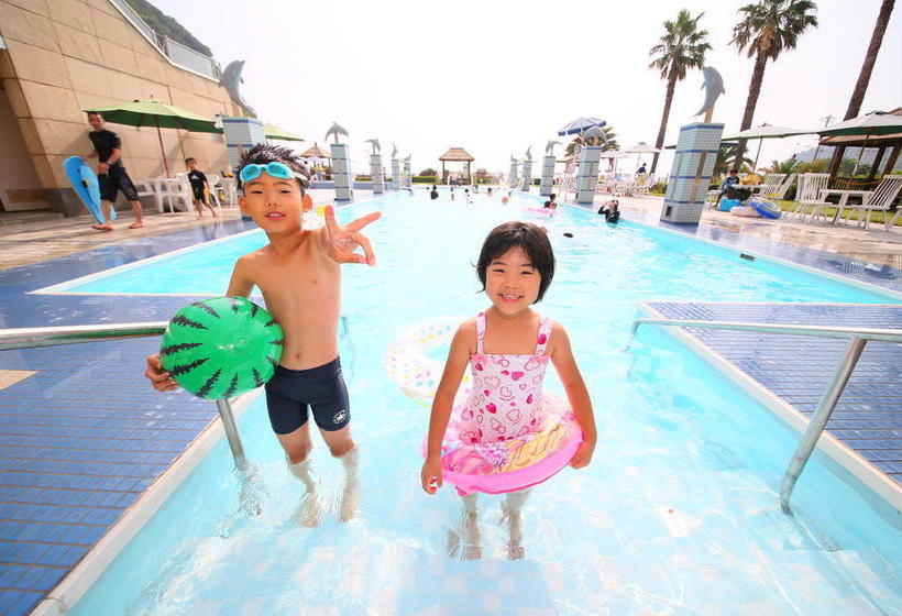 فندق Nishiizu Crystal View