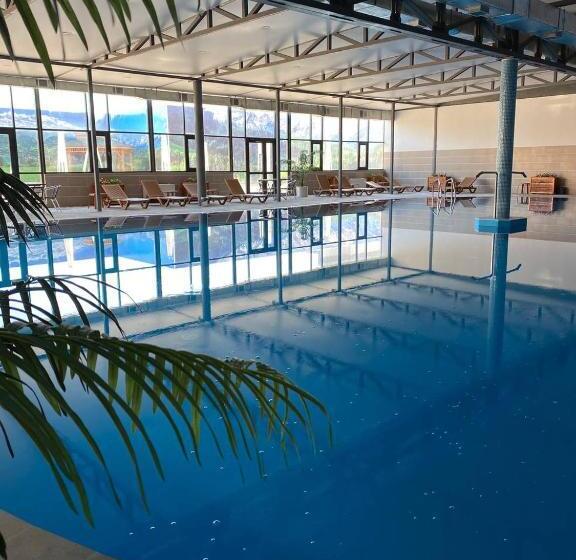 هتل Grand Nur Plaza