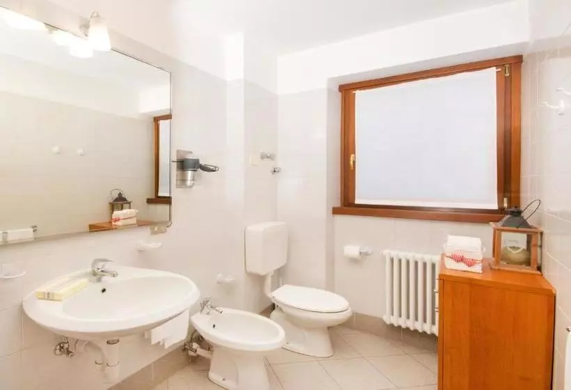 هتل Residence Casa Martinelli