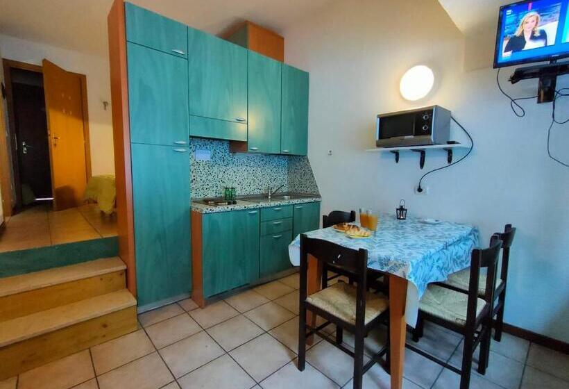 فندق Residence Lores 2 Go Vacanze