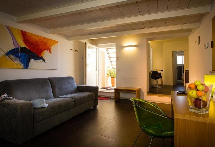 בית מלון כפרי San Giovanni Vecchio   Residenza