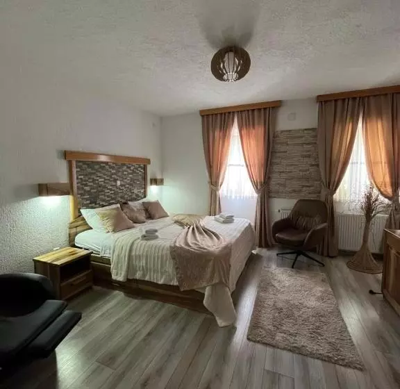 ホテル Rustic Inn River 2