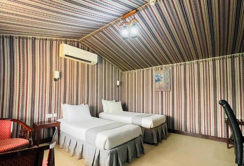 هتل Turtle Beach Resort