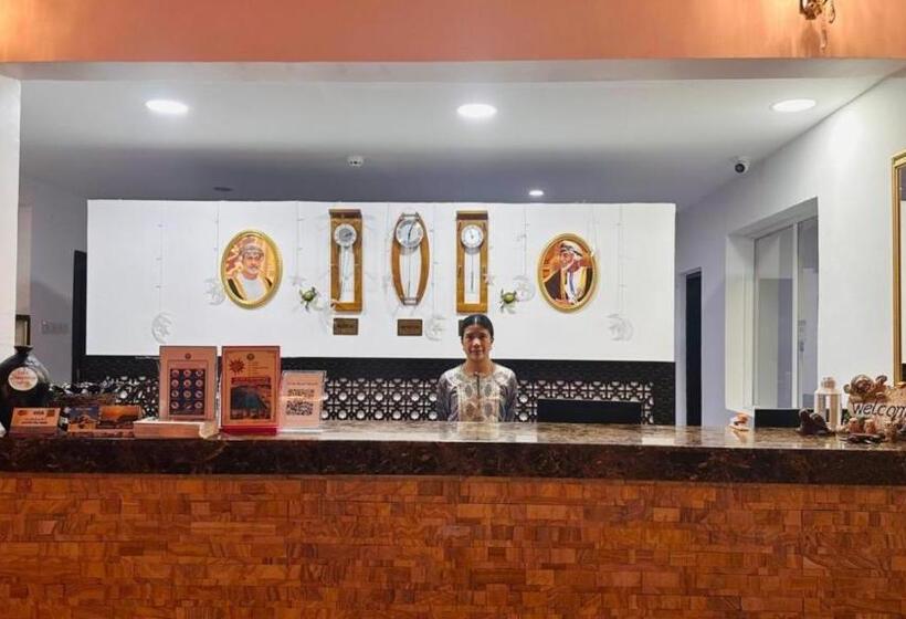 هتل Turtle Beach Resort