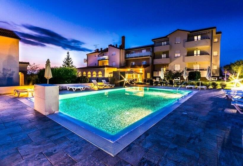 בית מלון כפרי Villa Badi