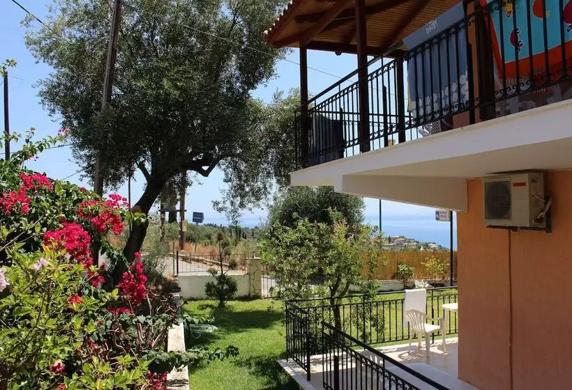 Manolia Studios