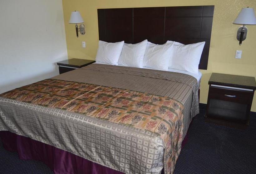 모텔 Travel Plaza Inn