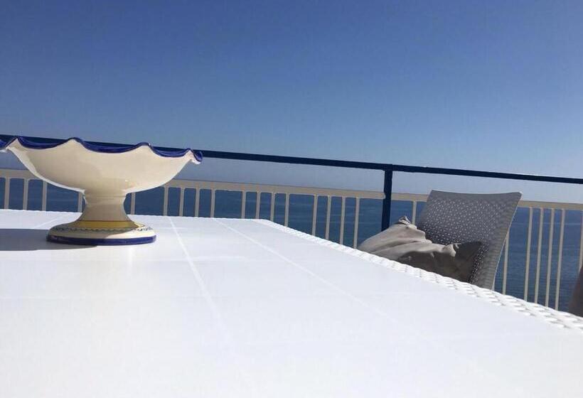 ホテル Blue Island Villa Caterina