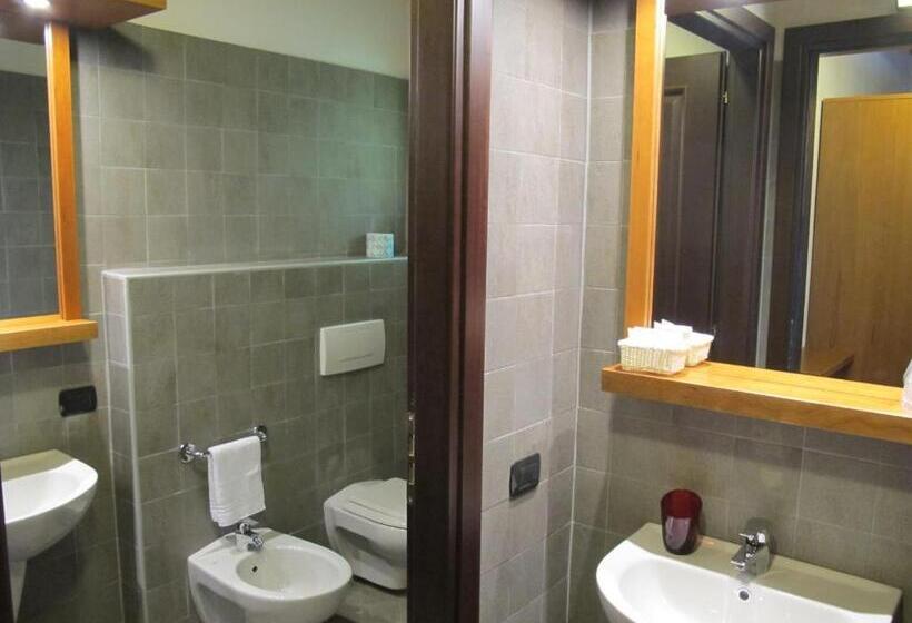 هتل Casa Alpina Don Guanella