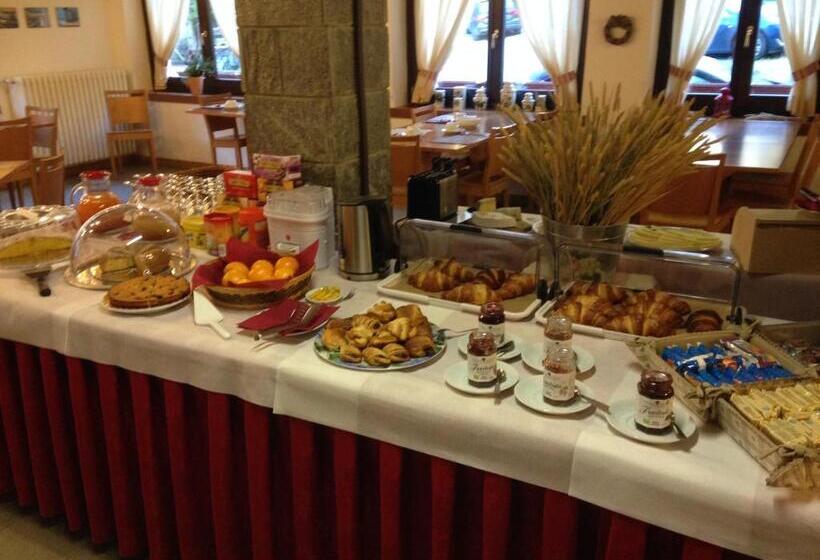 هتل Casa Alpina Don Guanella