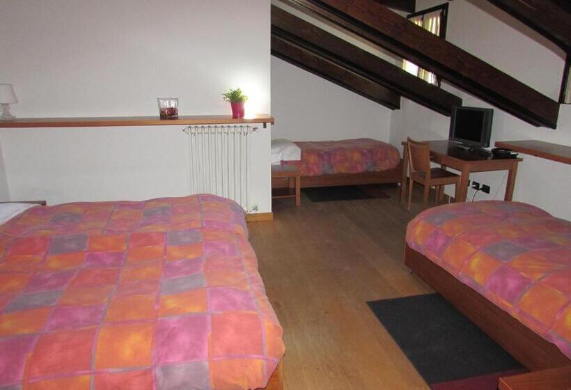 هتل Casa Alpina Don Guanella