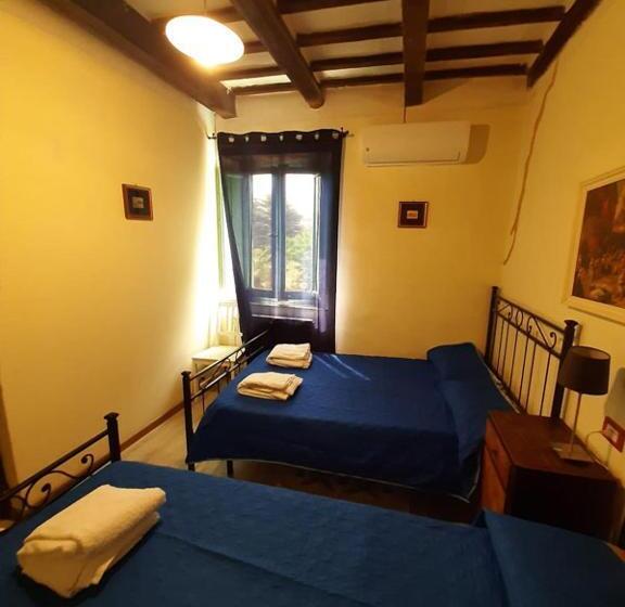 Отель Casale Valentini