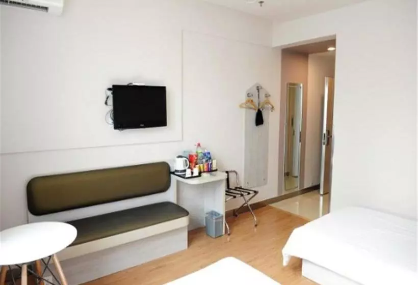 هتل Grace Inn (jinan Jingshi Road)
