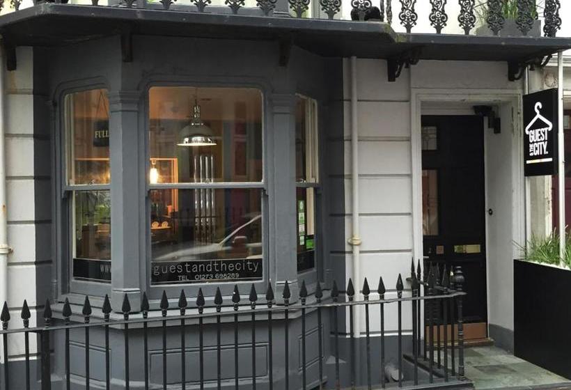 Hotel Guest And The City