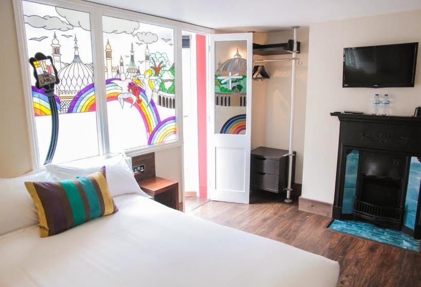 Hotel Guest And The City