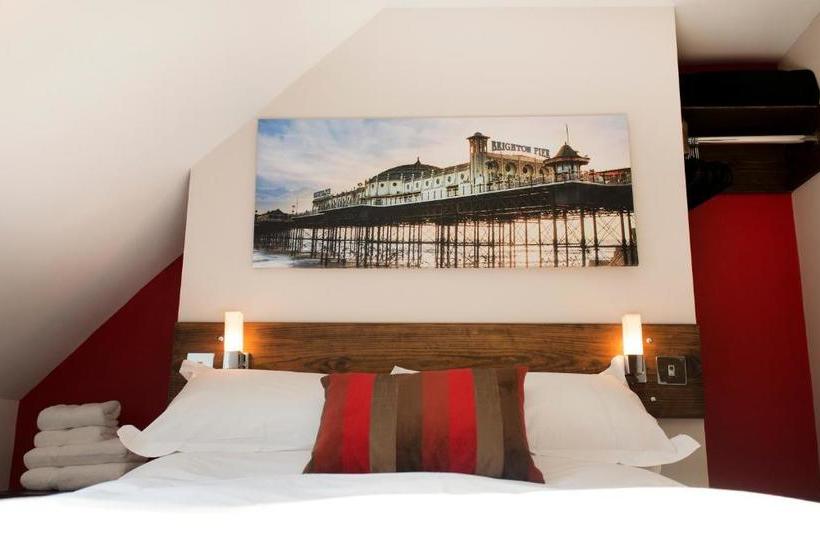 Hotel Guest And The City