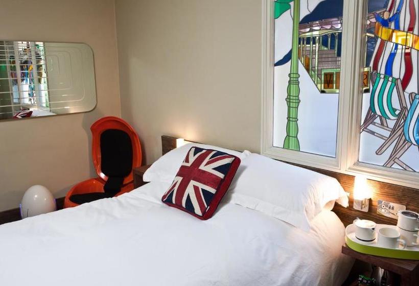 Hotel Guest And The City