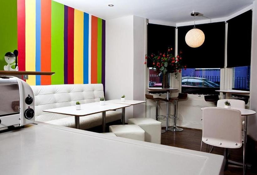 Hotel Guest And The City